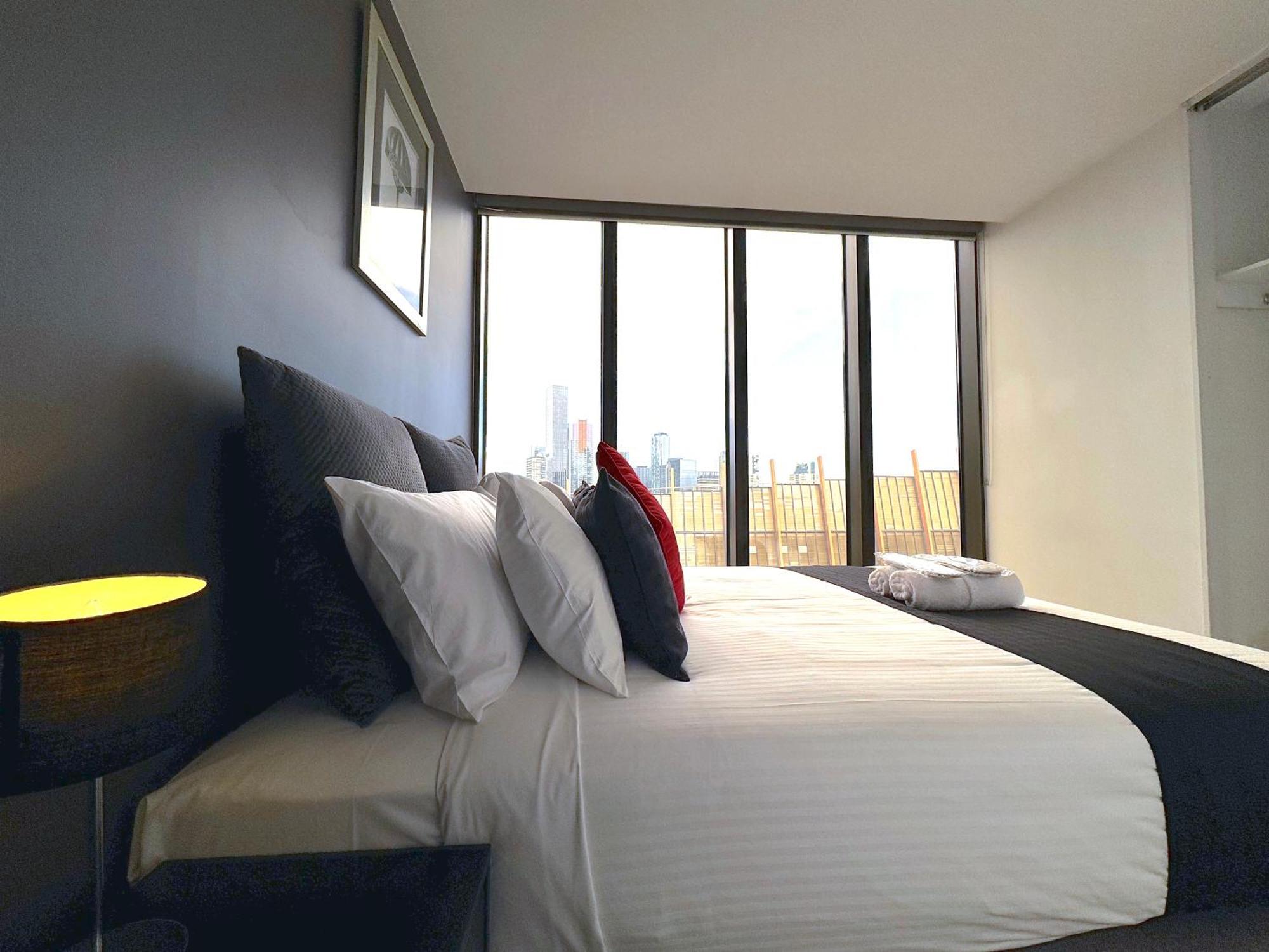 Aura On Flinders Serviced Apartments Melbourne City Exterior foto