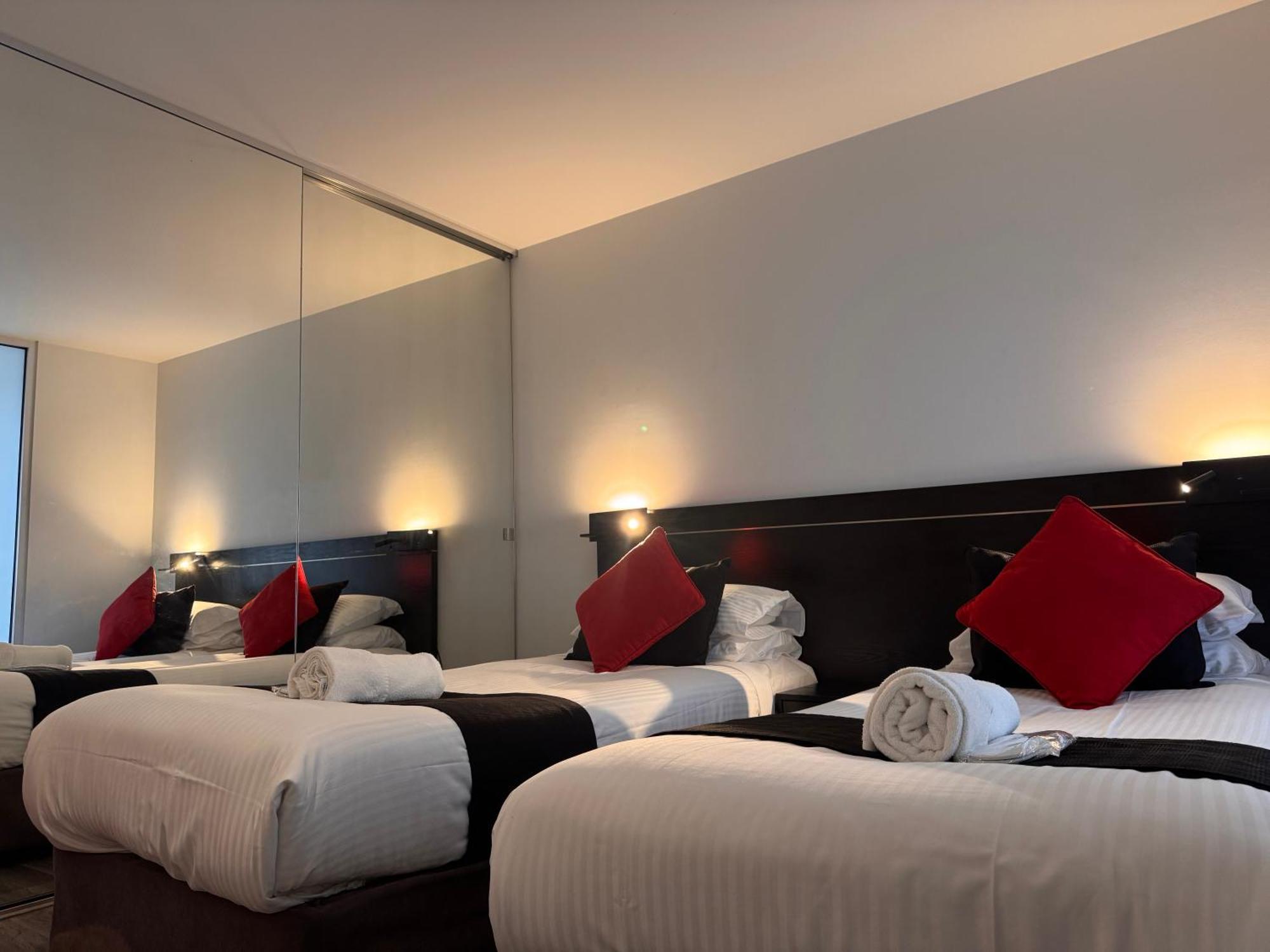 Aura On Flinders Serviced Apartments Melbourne City Exterior foto